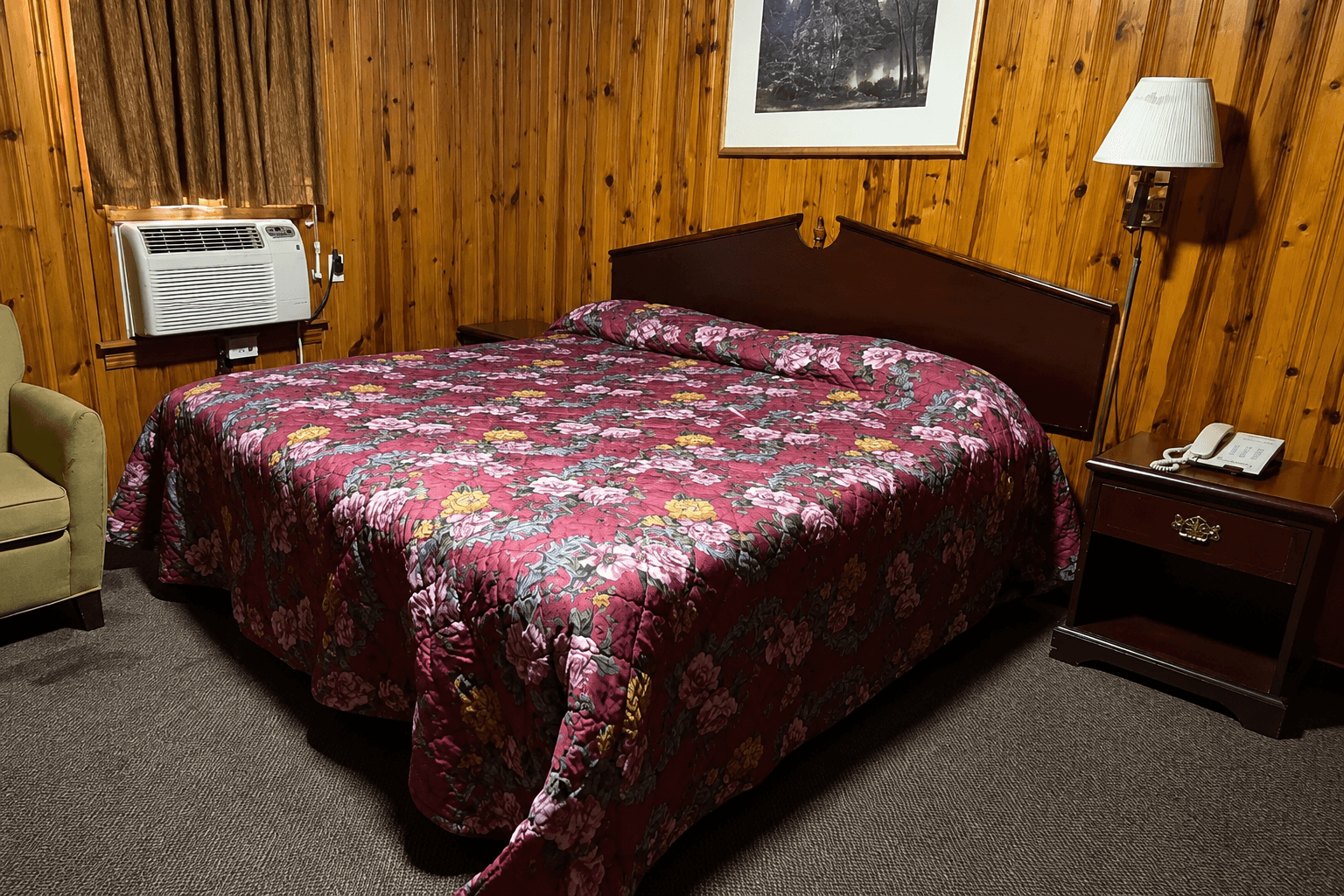 Standard Queen Room